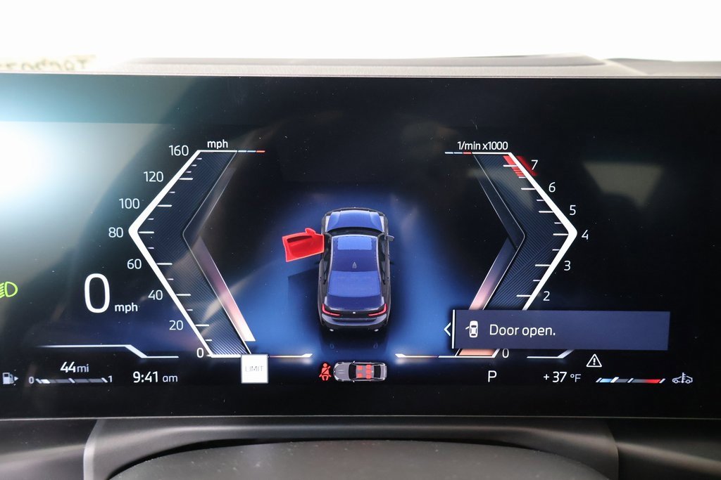 New 2026 BMW 330i xDrive Sedan w/ M Sport Package image 4