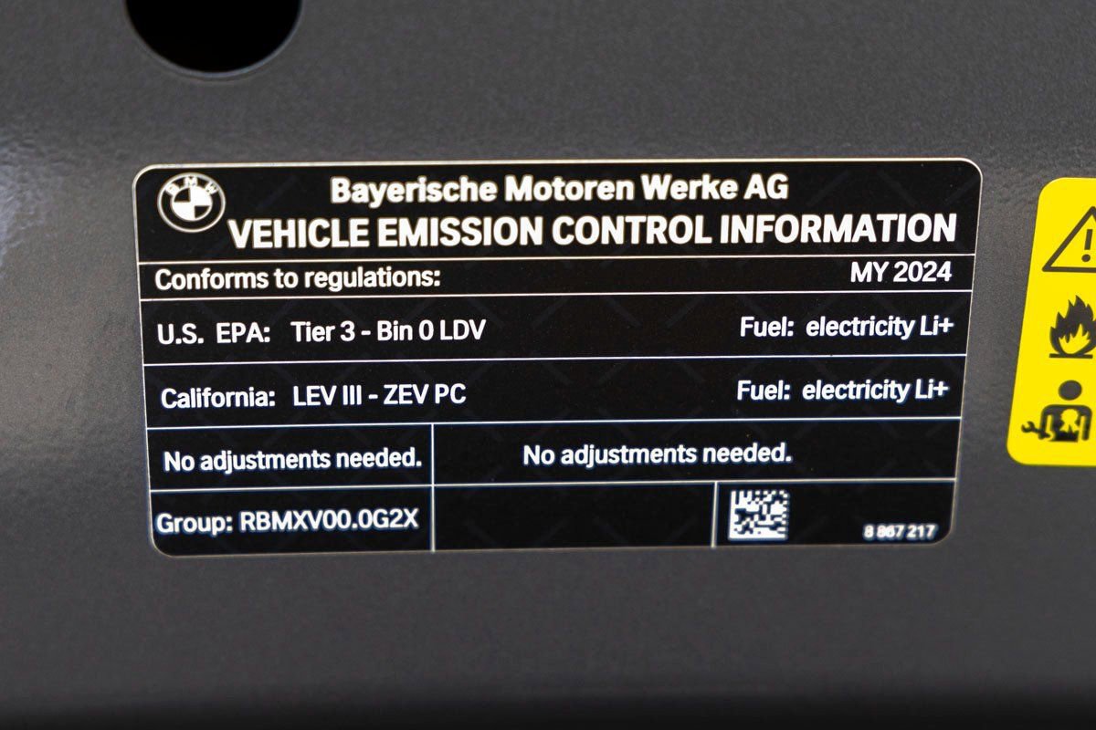 Certified 2024 BMW i4 xDrive40i image 34