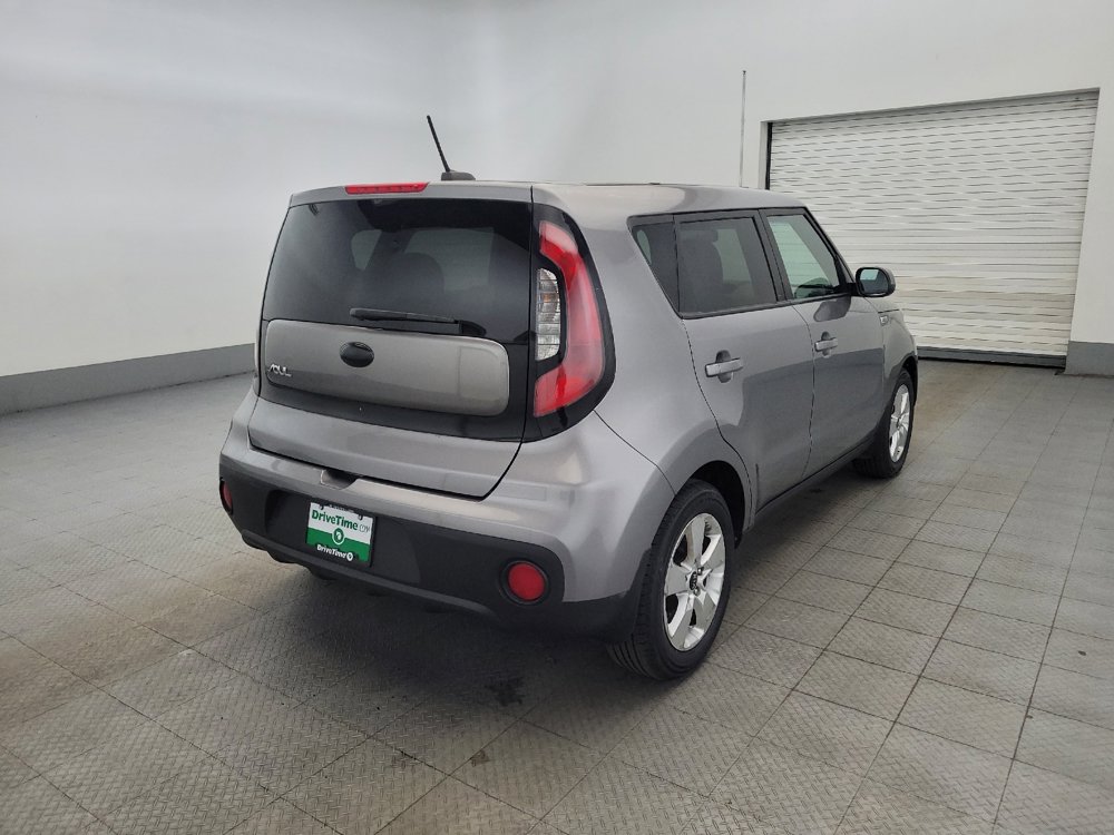 Used 2018 Kia Soul FWD image 9