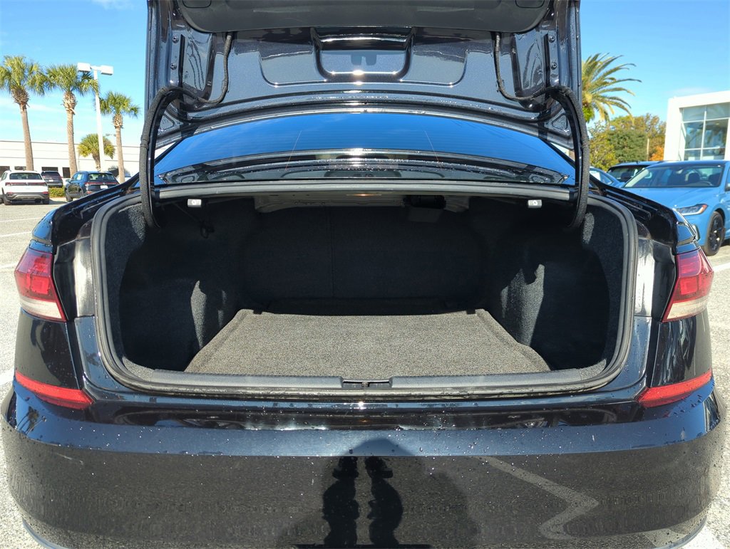 Used 2020 Volkswagen Passat 2.0T S image 19