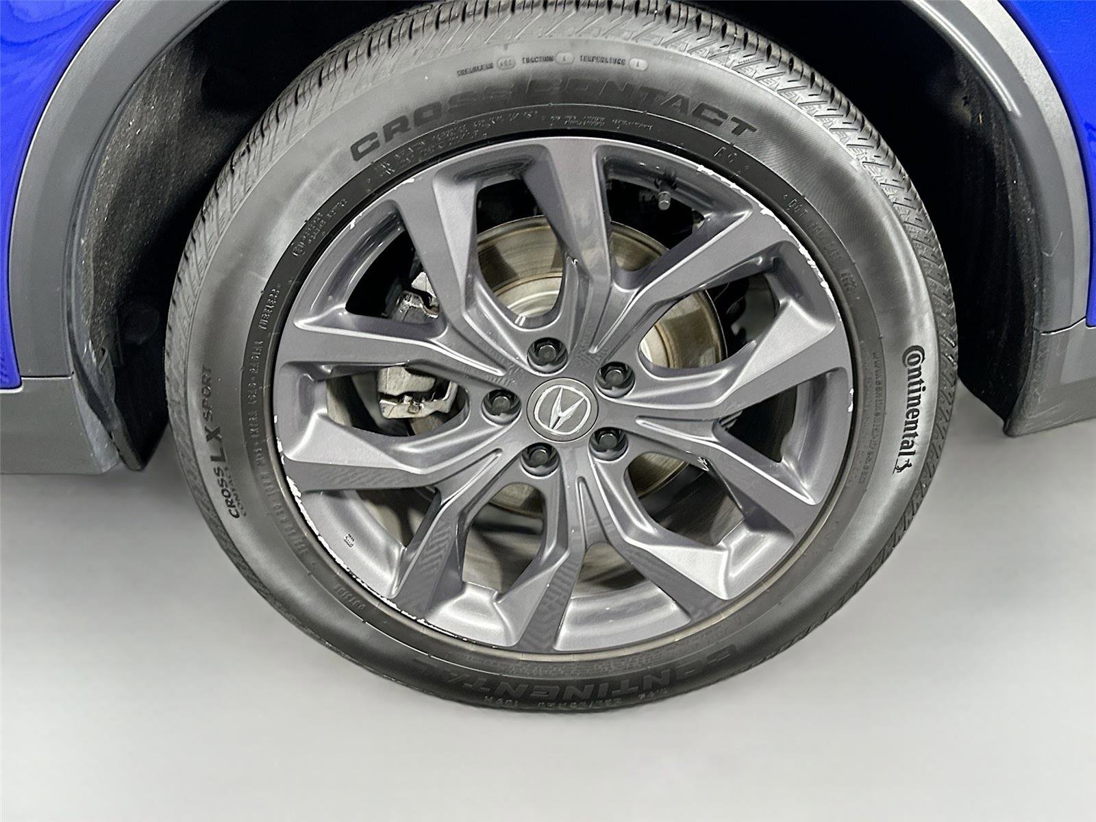 Used 2023 Acura MDX A-Spec image 32