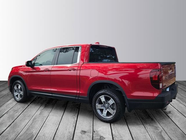 Certified 2025 Honda Ridgeline RTL image 3
