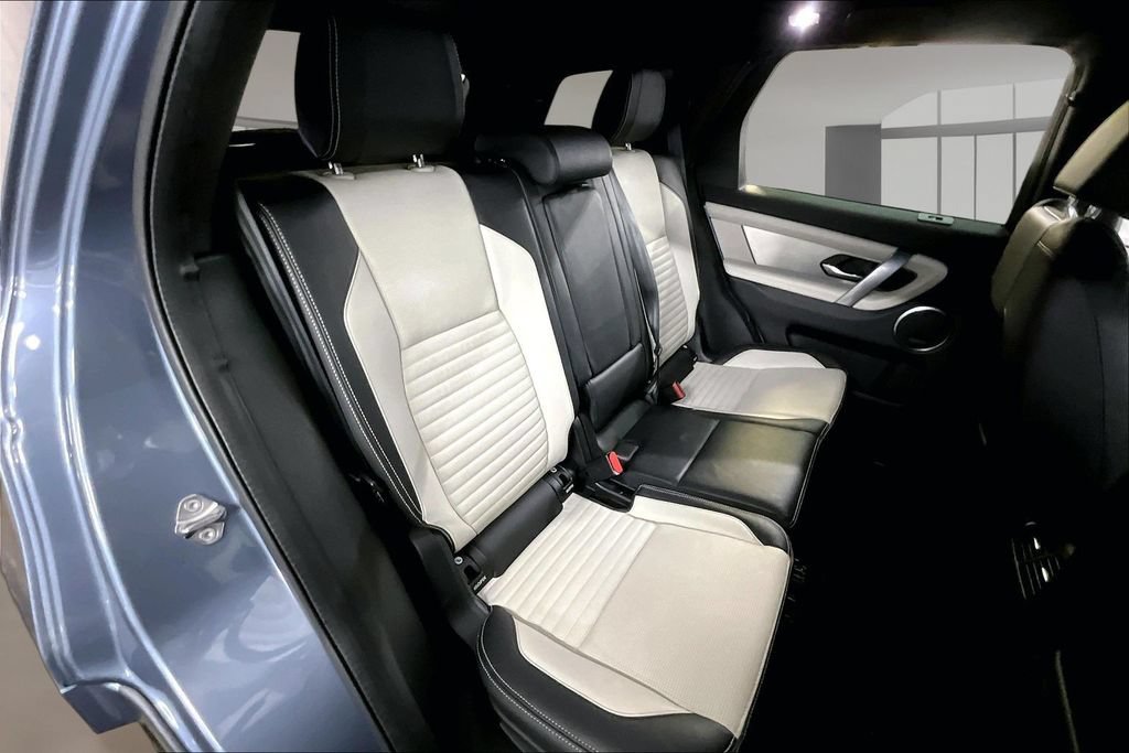 Certified 2022 Land Rover Discovery Sport S R-Dynamic AWD/4WD image 23