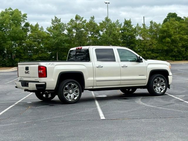 Used 2015 GMC Sierra 1500 Denali w/ Driver Alert Package AWD/4WD image 8
