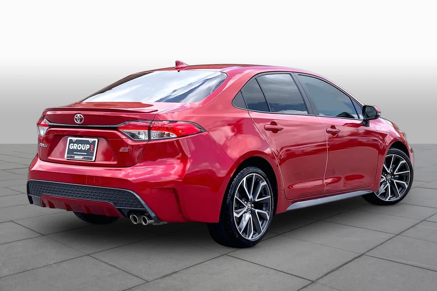 Used 2020 Toyota Corolla SE FWD image 13