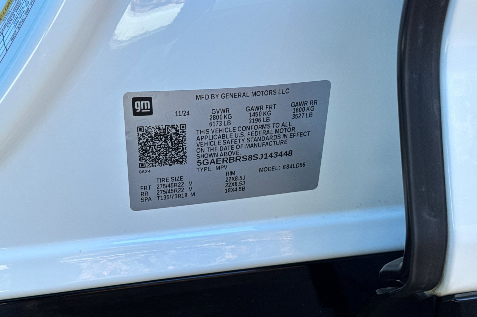 Certified 2025 Buick Enclave Sport Touring FWD image 30