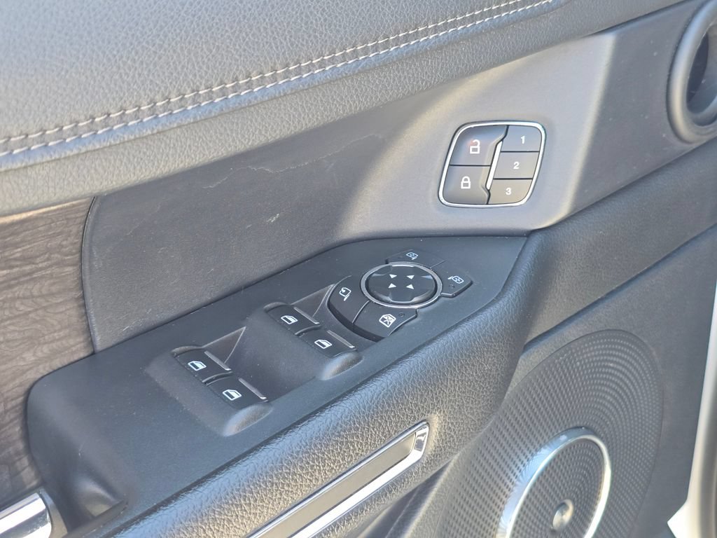 Used 2020 Ford Expedition Max Limited AWD/4WD image 24