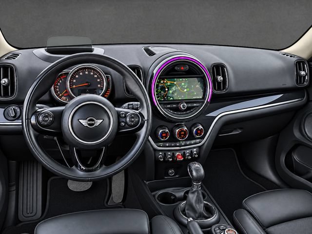 Used 2017 MINI Cooper Countryman S FWD image 3