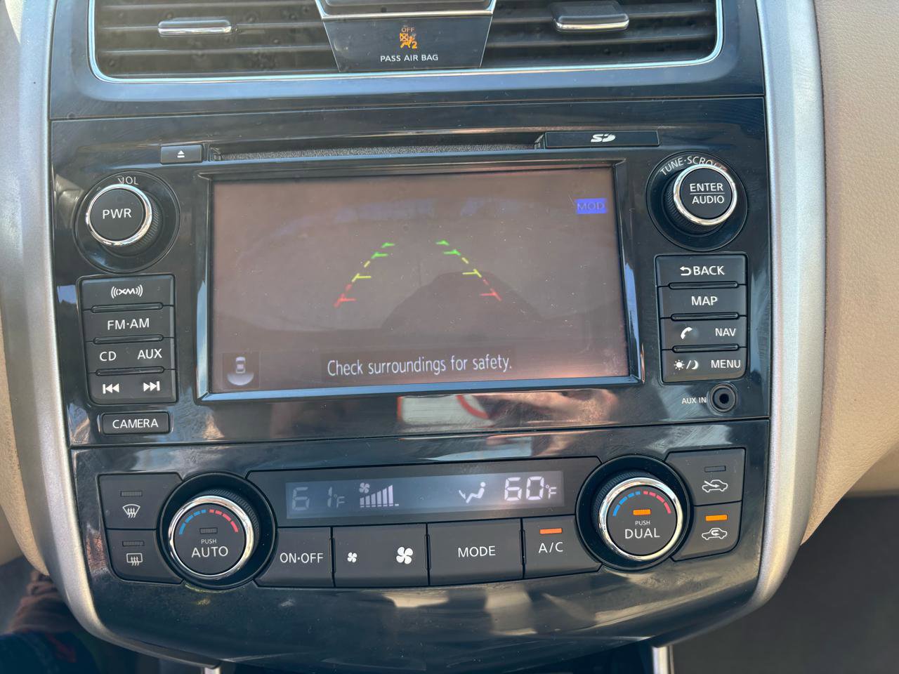 Used 2013 Nissan Altima 2.5 SL w/ Technology Pkg image 19