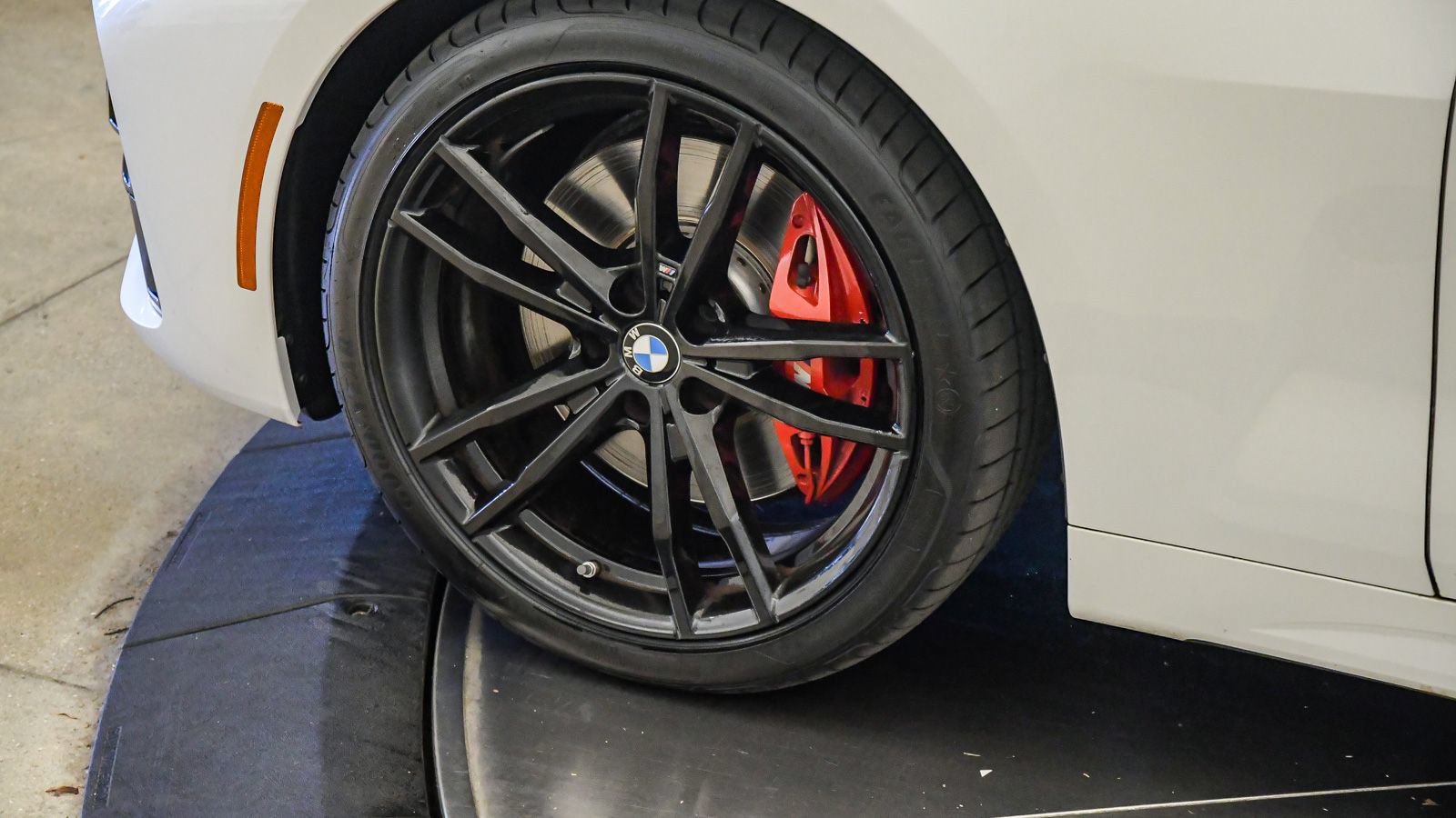 Certified 2023 BMW 430i Coupe w/ M Sport Package RWD image 10