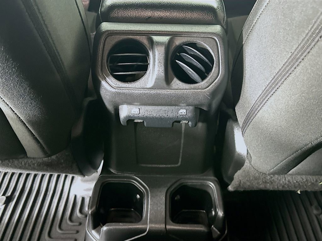 Used 2022 Jeep Wrangler Unlimited Sport image 22