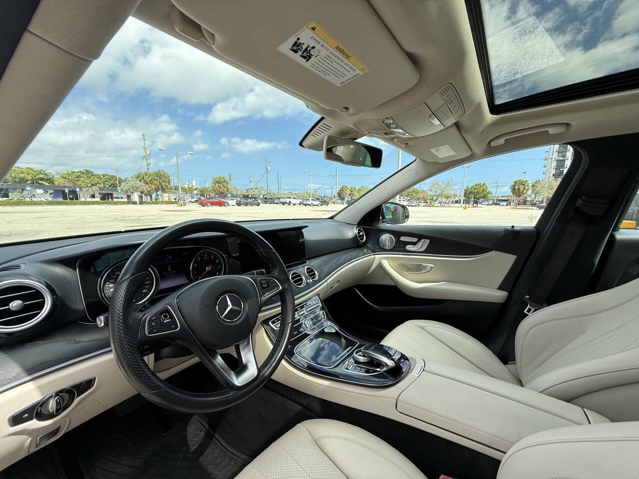 Used 2017 Mercedes-Benz E 300 4MATIC image 27