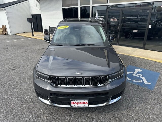 Used 2022 Jeep Grand Cherokee L Limited image 5