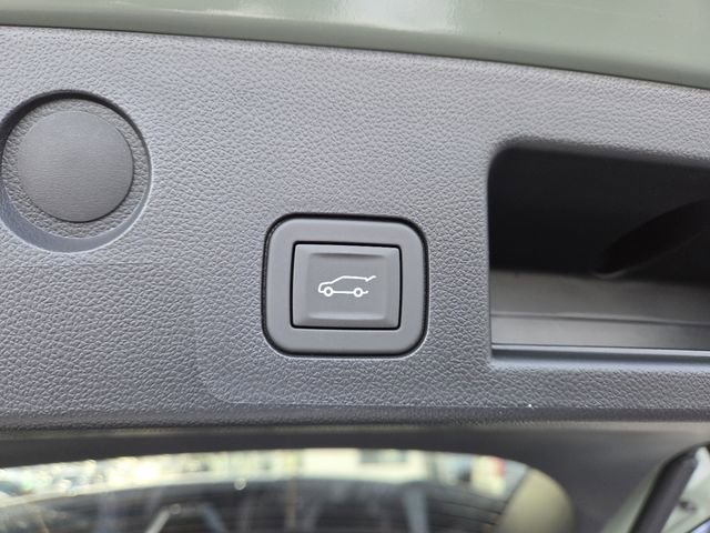 New 2026 Chevrolet Equinox LT w/ Convenience Package II image 18