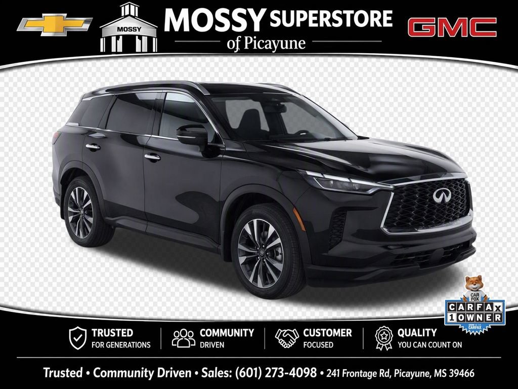 Used 2023 INFINITI QX60 Luxe w/ Performance Audio Package AWD/4WD image 2