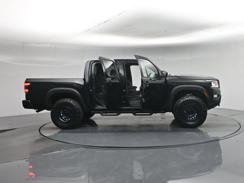 Used 2023 Nissan Frontier PRO-4X w/ Pro Convenience Package AWD/4WD image 4