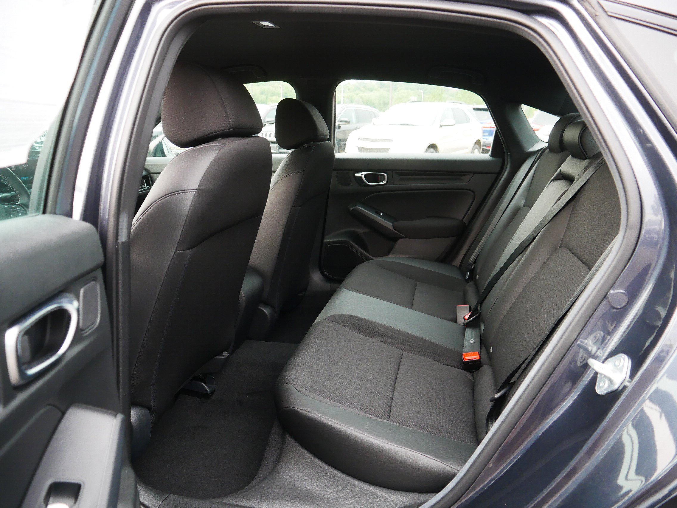 Used 2025 Honda Civic Sport image 16