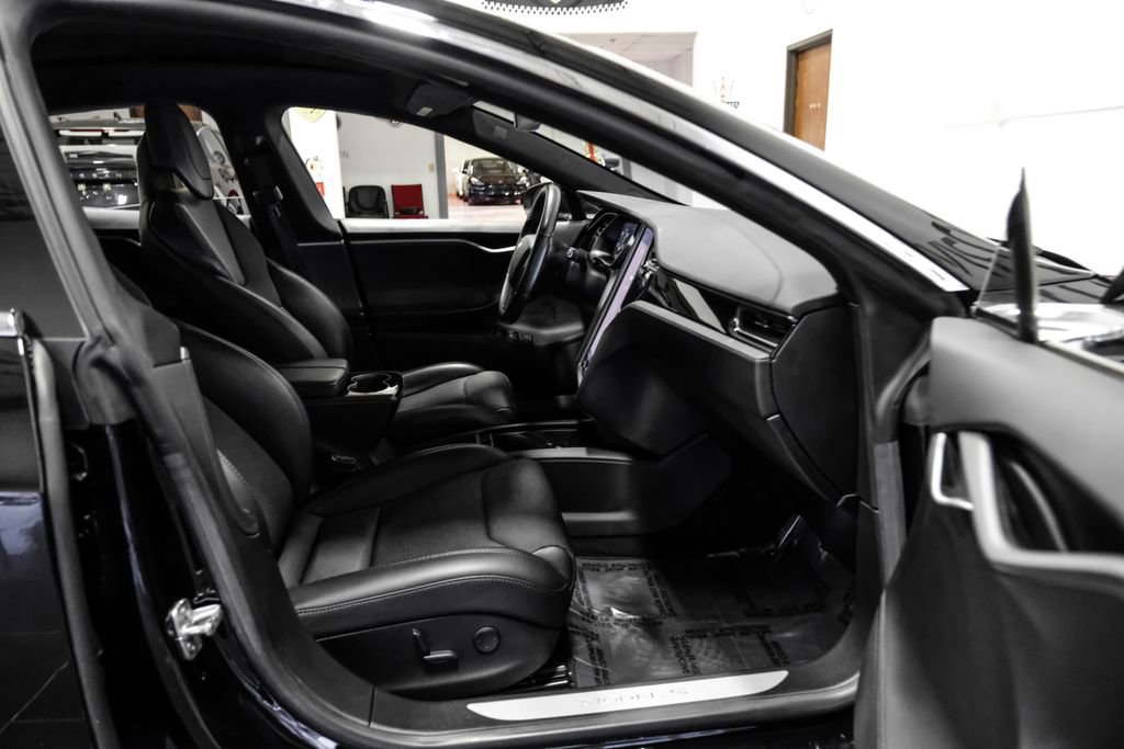 Used 2019 Tesla Model S 75D image 33
