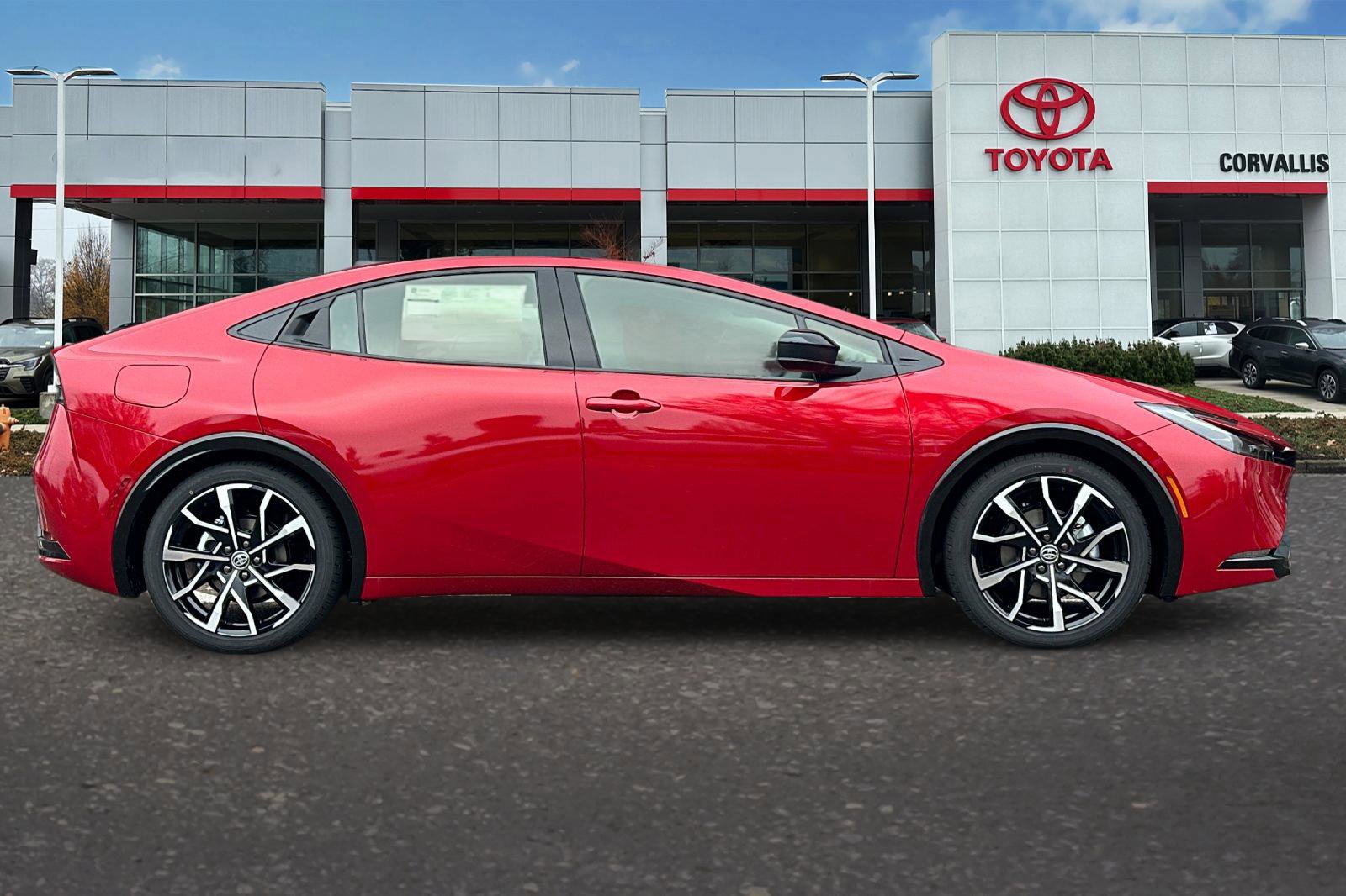 New 2026 Toyota Prius Plug-In Hybrid image 4