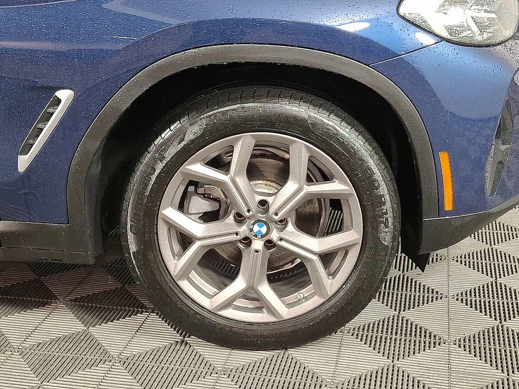 Used 2022 BMW X3 xDrive30i w/ Convenience Package AWD/4WD image 11