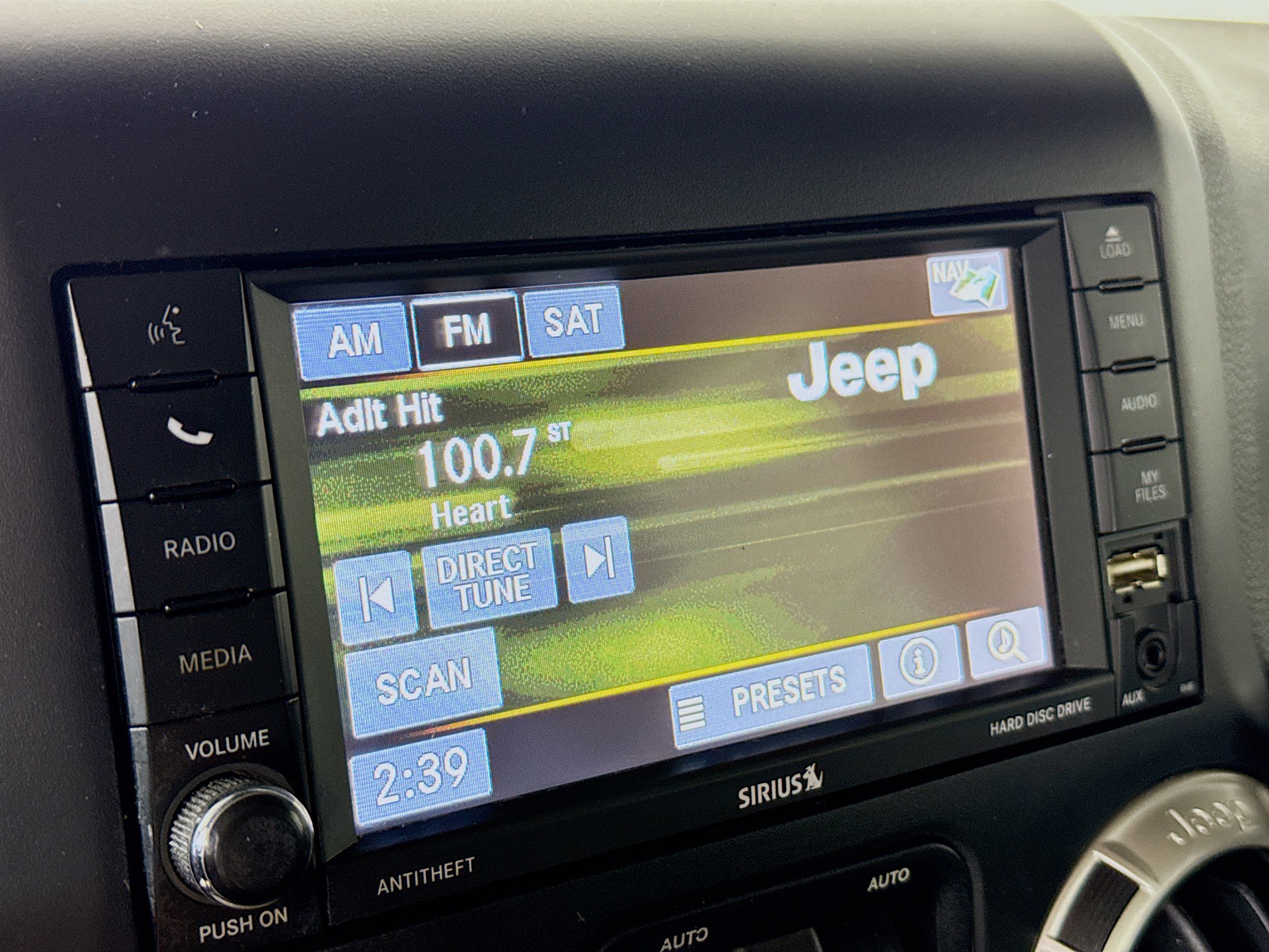 Used 2017 Jeep Wrangler Unlimited Sahara w/ Max Tow Package image 13