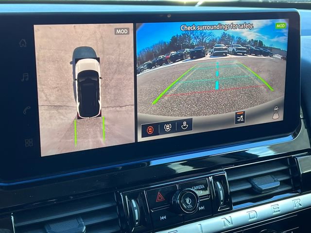 New 2026 Nissan Pathfinder SL image 23