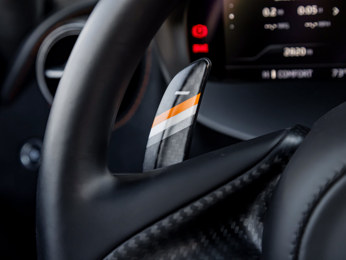 Used 2025 McLaren 750S RWD image 23