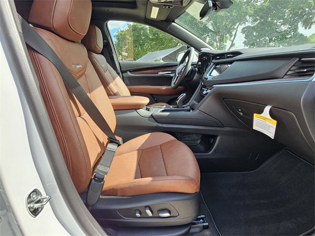 New 2025 Cadillac XT5 Premium Luxury image 33