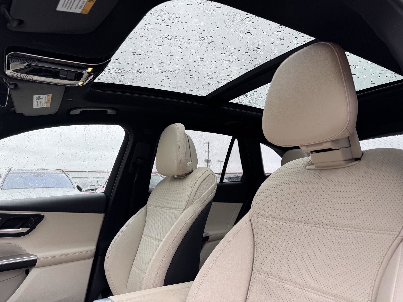 Certified 2025 Mercedes-Benz GLC 300 image 13