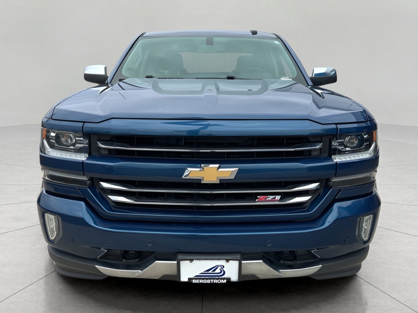 Used 2017 Chevrolet Silverado 1500 LTZ Z71 w/ LTZ Plus Package image 8