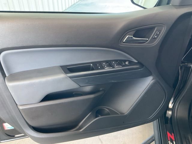 Used 2022 Chevrolet Colorado Z71 image 5
