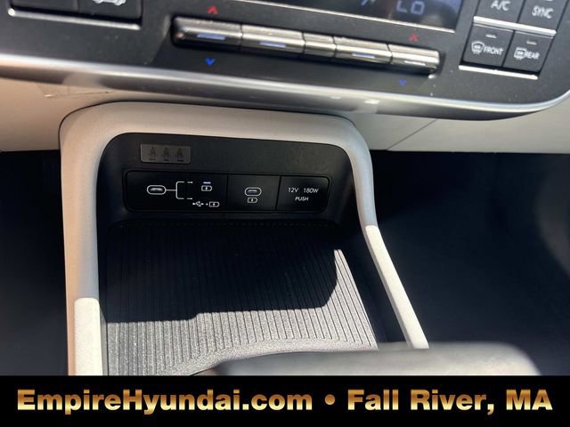 Used 2024 Hyundai Kona SEL image 24