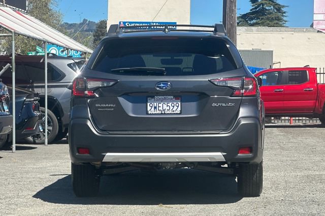 Used 2025 Subaru Outback Limited AWD/4WD image 5