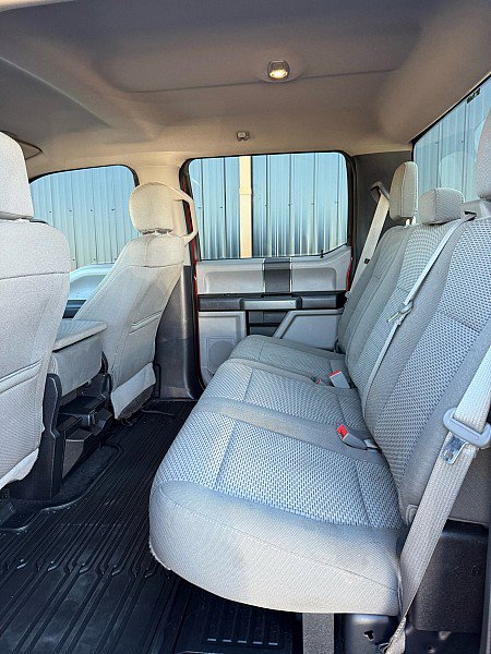 Used 2018 Ford F350 XLT image 9