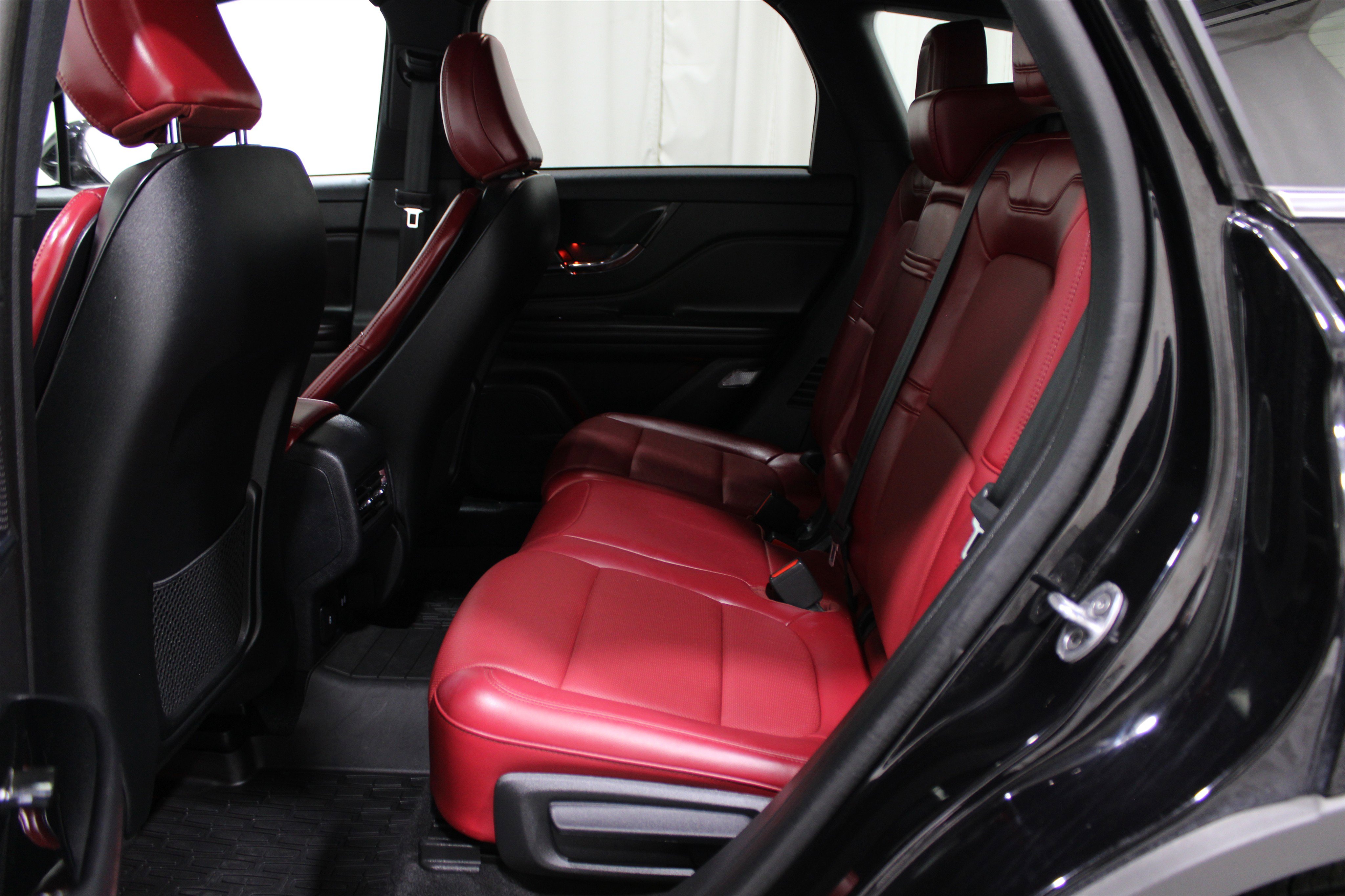 Certified 2023 Lincoln Corsair Reserve w/ Equipment Group 201A image 24