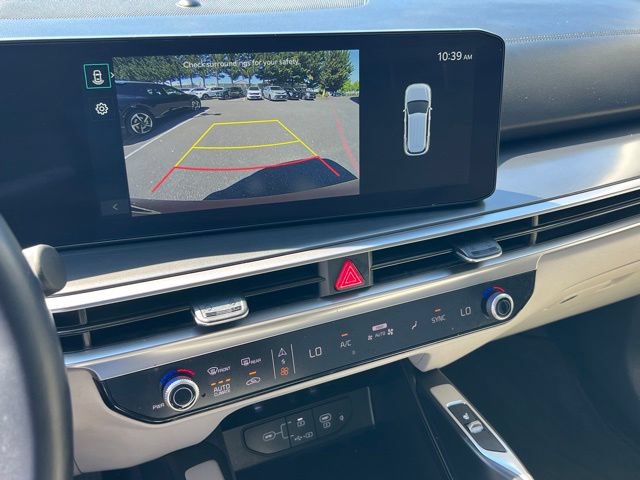 Certified 2025 Kia Sorento S w/ Panoramic Sunroof Package FWD image 23