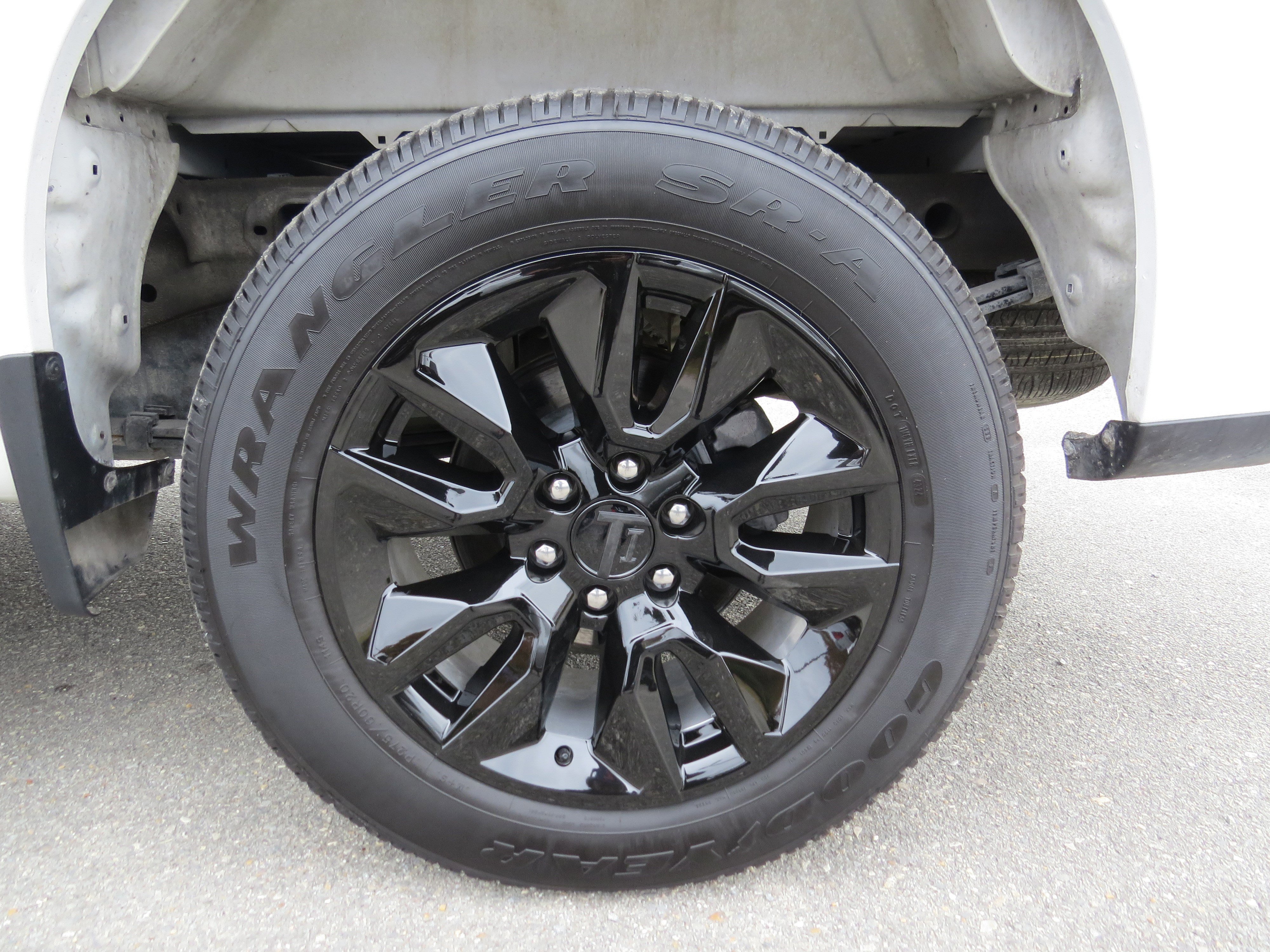 Certified 2021 Chevrolet Silverado 1500 Custom w/ Safety Confidence Package image 13