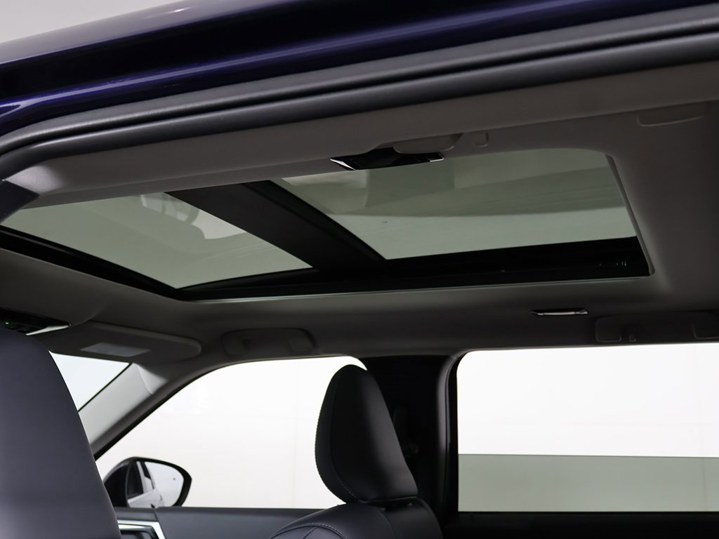 New 2025 Mitsubishi Outlander SE image 20