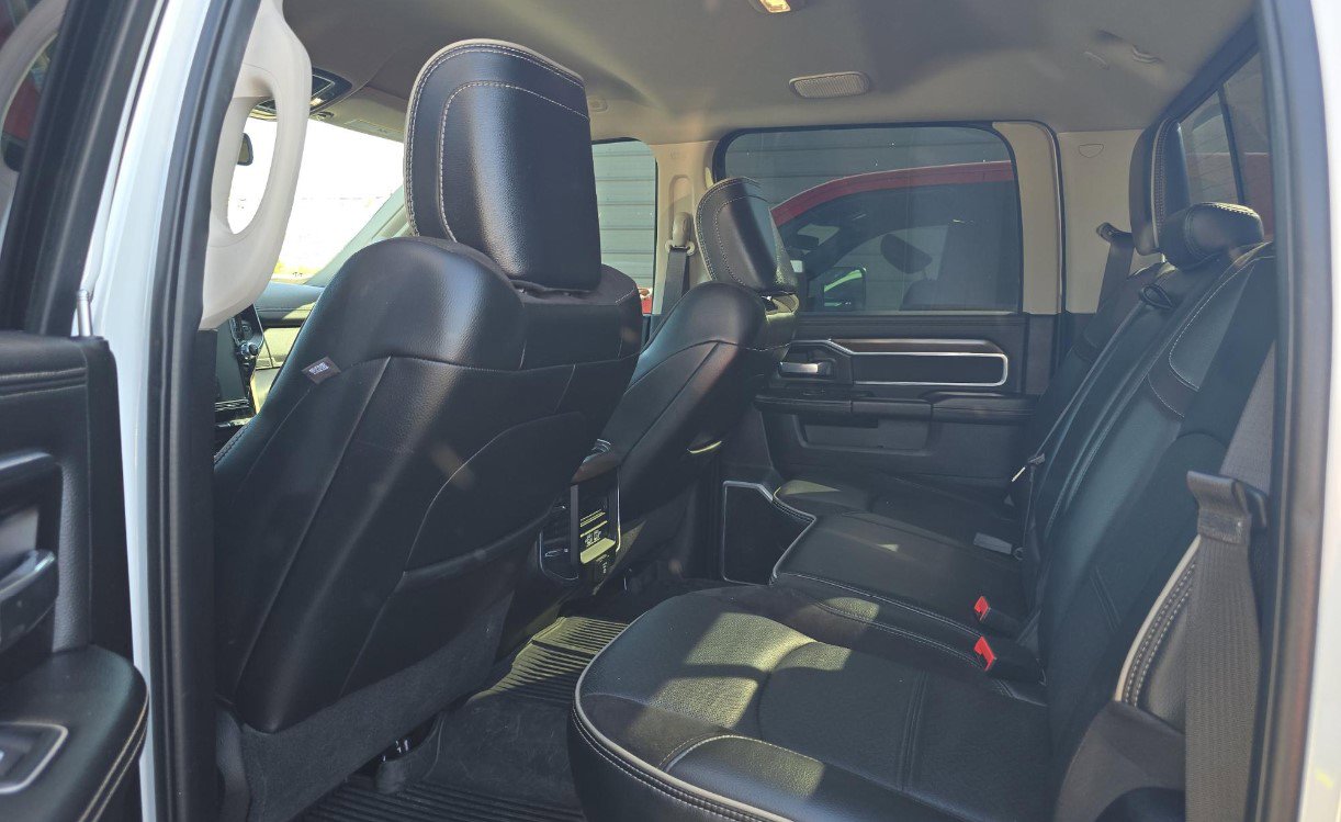 Used 2023 RAM 2500 Laramie AWD/4WD image 10