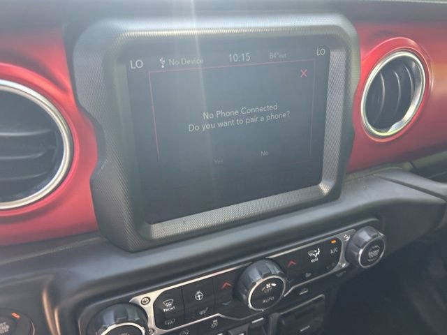 Used 2022 Jeep Gladiator Rubicon w/ Cold Weather Group AWD/4WD image 27