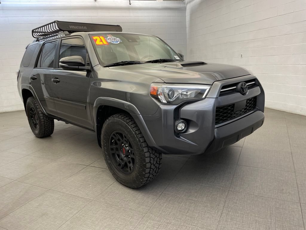 Used 2021 Toyota 4Runner Venture w/ Moonroof Package AWD/4WD image 6