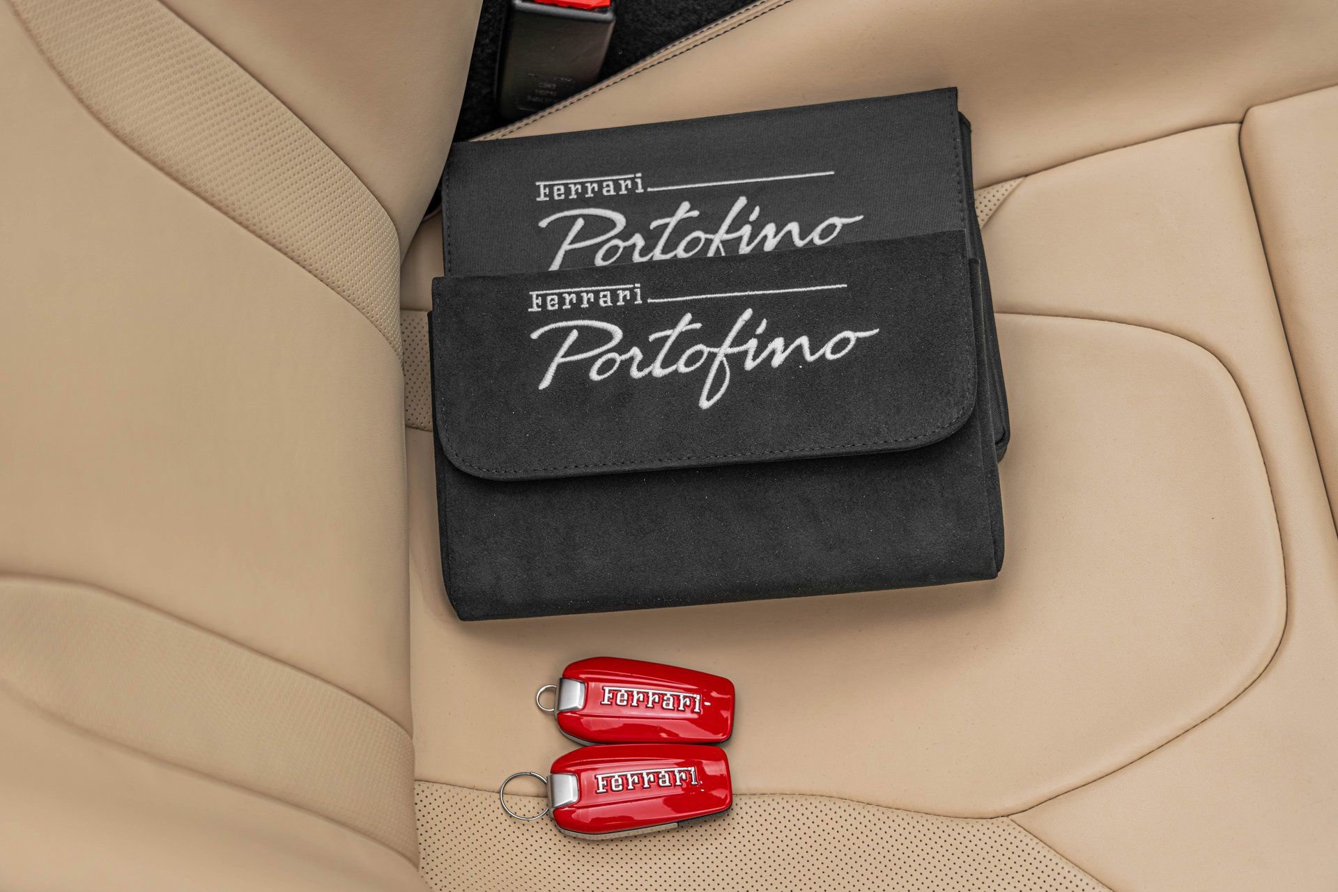 Certified 2020 Ferrari Portofino RWD image 59