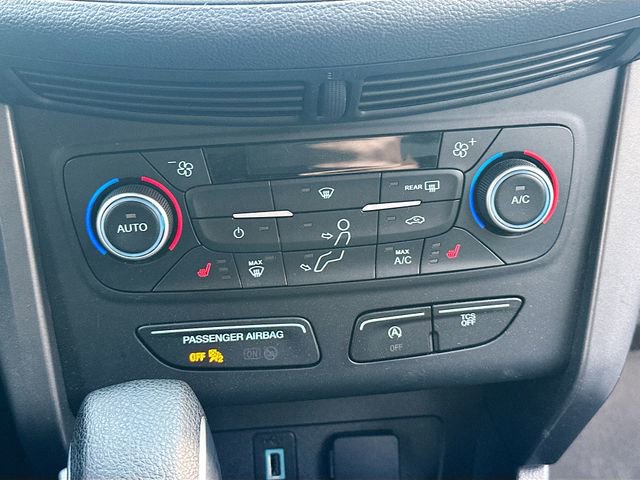Used 2019 Ford Escape SE image 16