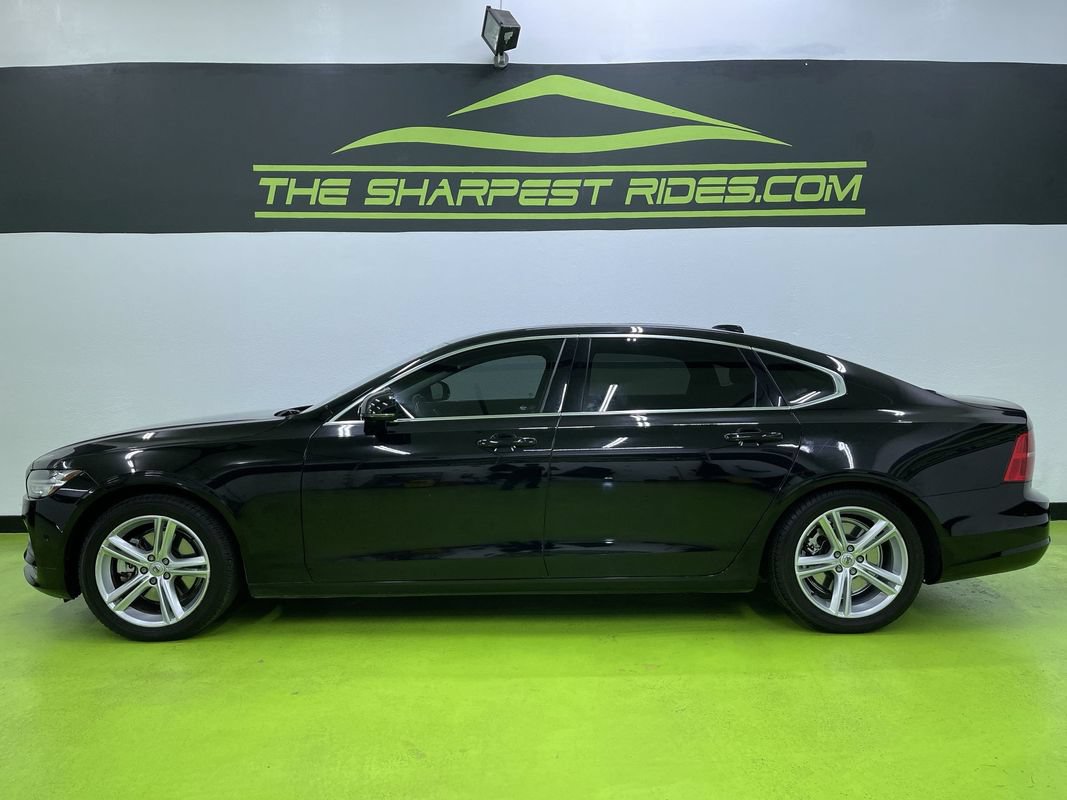 Used 2018 Volvo S90 T5 Momentum w/ Convenience Package FWD image 6