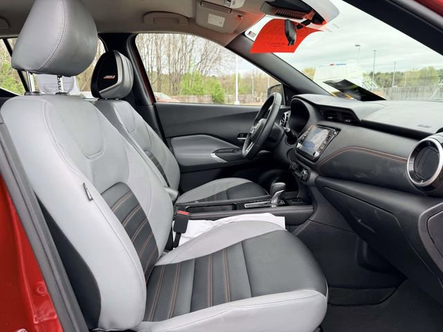 Used 2023 Nissan Kicks SR w/ SR Premium Package FWD image 10