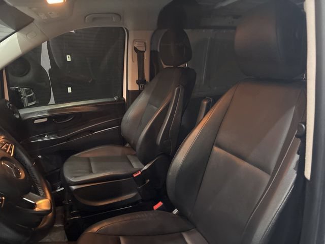 Used 2023 Mercedes-Benz Metris image 14