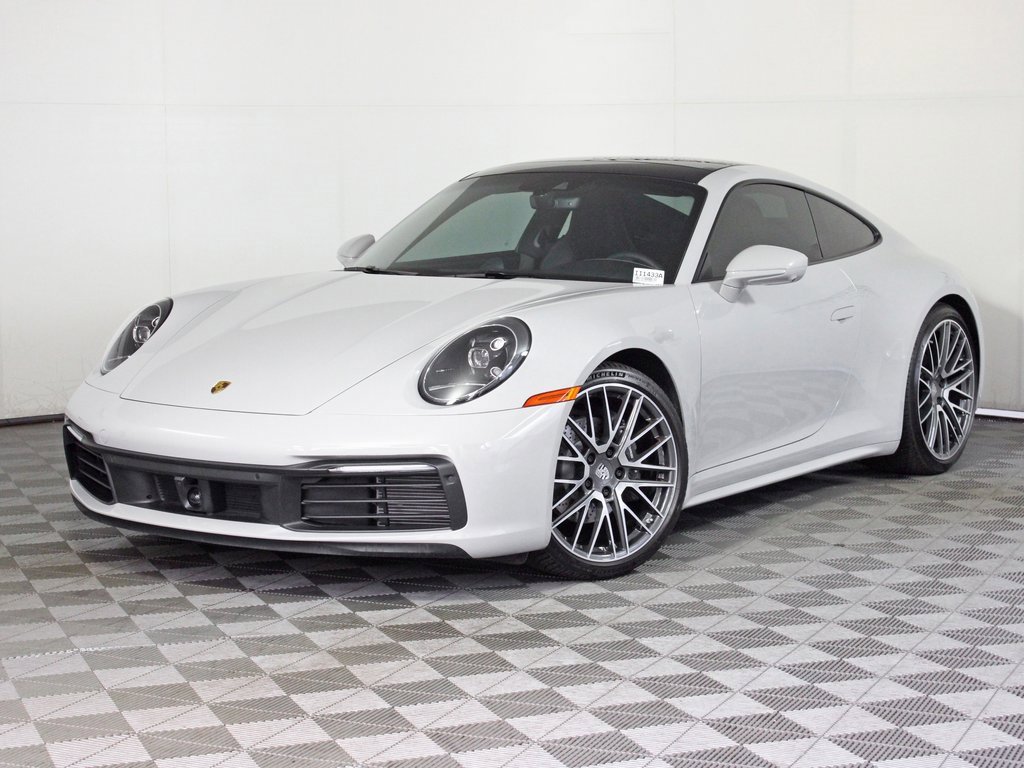 Used 2024 Porsche 911 Carrera 4 image 1