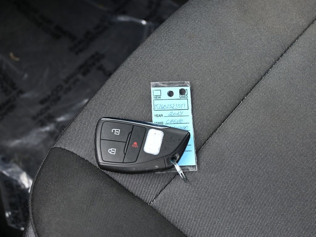 Used 2023 Chevrolet Colorado W/T image 17