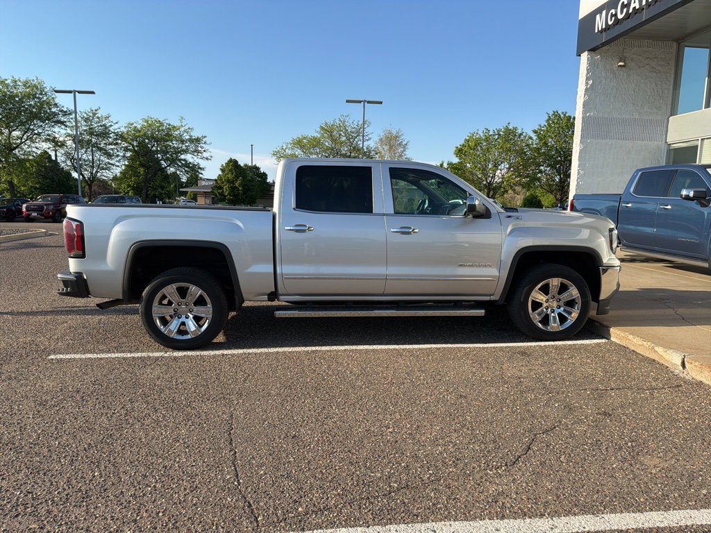 Used 2017 GMC Sierra 1500 SLT AWD/4WD image 4