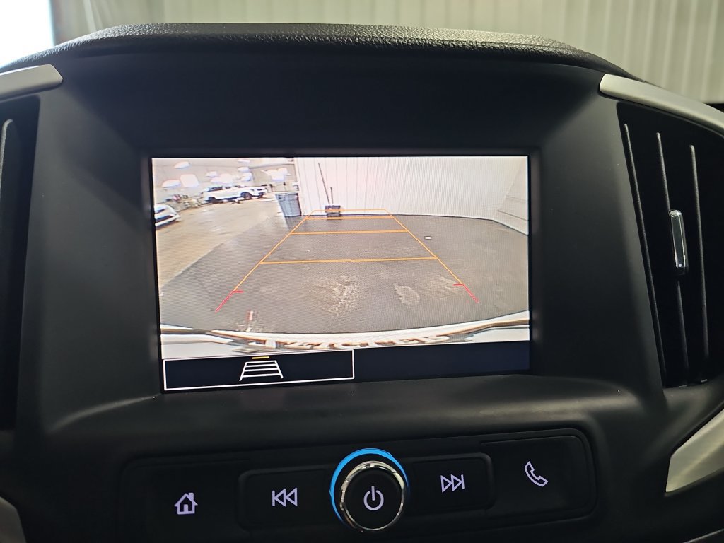 Used 2023 GMC Terrain SLE w/ Driver Convenience Package AWD/4WD image 23